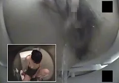 Sexy tóc vàng nghịch ngợm ngón tay cô sec hay gai dep ấy âm đạo