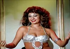 Anh chàng fucks của anh ấy blondie người bạn trên giường của mẹ pim sec gai dep