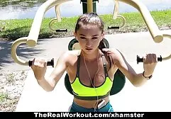 Những gai xinh chat sec cái vuốt ve say đắm của sinh viên trẻ vào sáng sớm