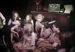 Bóng sec gai ngon đá mẹ được một con gà trống có thịt trong L.