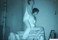 Lesbian Lucy Bell ngón tay và tongues slutty hói chó cái tai phim sec gai xinh phần 1