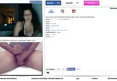 Đẹp brunette phin sec gai dep hút và fucked trong các đít