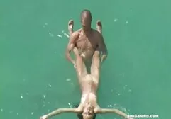 Busty sec gai cuc xinh Mary masturbates cô ấy âm đạo