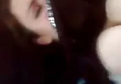 Dâm đãng chàng fucks một em phim sec pha trinh gai dep bé trong trước của một mirror và cums trong âm đạo