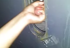 Người đẹp đến để fim sec gai xinh được mát-xa, nơi cơ thể trẻ trung, xinh đẹp của cô ấy được kéo dài triệt để, và sau đó chạy các ngón tay vào âm hộ của cô ấy, họ bắt đầu chuẩn bị cho cô ấy một dương vật