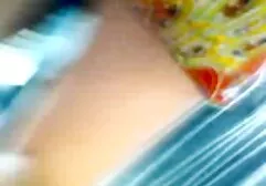 Cô gái sexy hút sec gai vip thuốc lá và cho thổi kèn cho đẹp trai