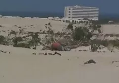 Posh người Đức chó cái masturbates trong các vòi xem sec gai xinh hoa sen