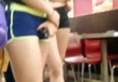 Transgirls sec gai net đập nhau trong các lừa với pussies