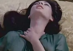 Busty sexy brunette gai dep sec xi Rayveness fucks với một đen nigga