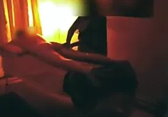 Pikaper sec gai dep cởi một cô gái trẻ tóc vàng, tán cô ấy vì tình dục và fuck