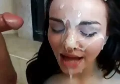 Cô gái tóc vàng đồng sec gái đẹp ý chơi hậu môn với một người đàn ông da đen