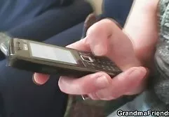 Bẩn thỉu tóc vàng masturbates trên mạng sec girl xinh quan sát, mạng theo dõi