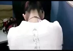 Hai gai xinh sec đồng tính quái trên máy ảnh