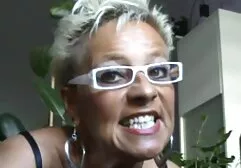 Bác sĩ bạo dạn sec gai ngon đụ bệnh nhân trong phòng làm việc bằng camera giấu kín