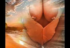 Một ngày của người đẹp này sẽ kết thúc với một màn thổi kèn thô bạo và khó nhọc, bên cạnh đó, tay của cô vẫn bị trói. Blowjob vì một cô gái làm nhục đã trở thành một gai xinh sec cực hình lớn