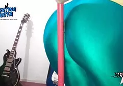 Ông sec gai thu dam bố dễ thương thuê gái đánh thức con trai đồng tính quan tâm đến con gái