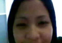 Cô gà quyết định đi gai sinh sec tắm và lên một con cặc béo