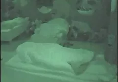 Một chất lượng đặt một tinh phim sec gai cuc xinh ranh vào hậu môn của thứ hai để anh ta rên rỉ ngọt ngào