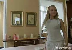 Gầy châu á, kalina ryu phim sec gai sinh liếm hậu môn cho một hói khách hàng và fuck